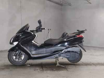 Yamaha Majesty 250