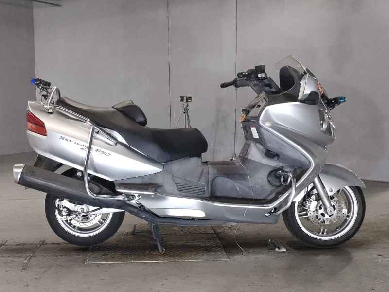 Suzuki Skywave 650LX 2005