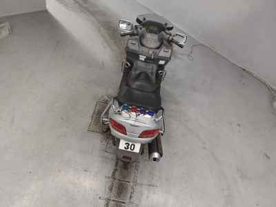Suzuki Skywave 650LX 2005