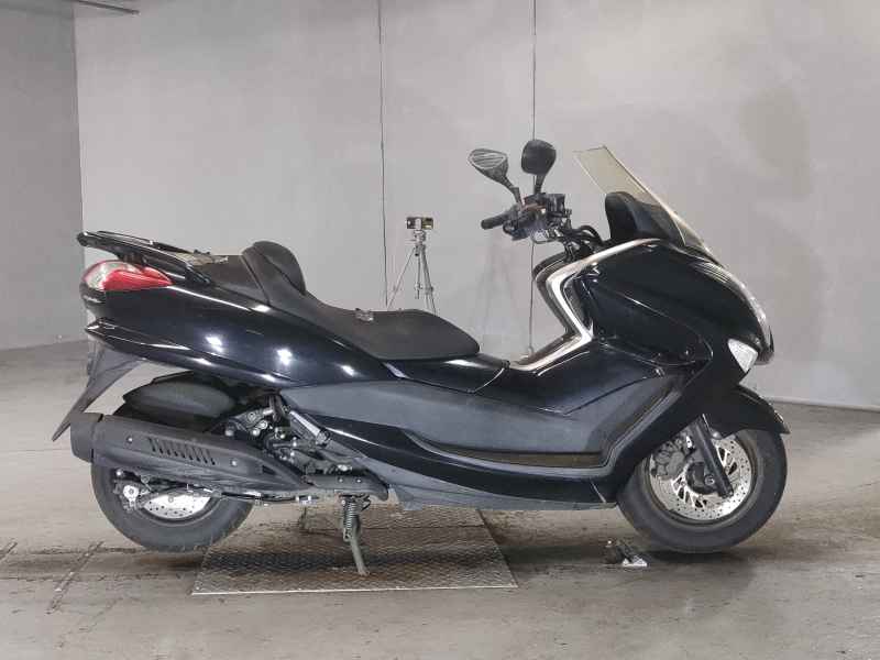 Yamaha Majesty 250