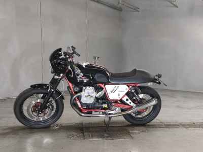 Moto Guzzi V7 Racer 2015