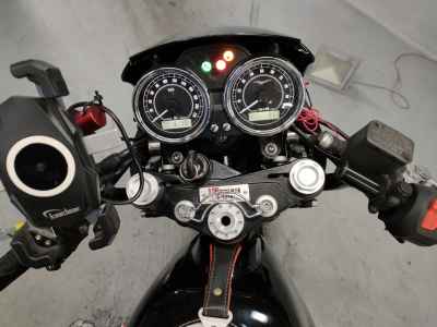 Moto Guzzi V7 Racer 2015