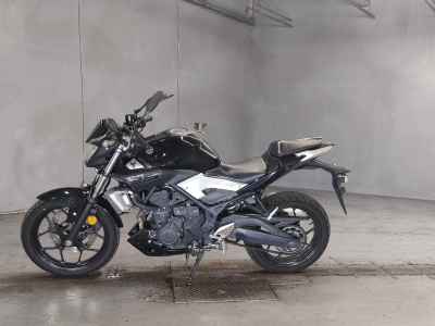 Yamaha MT-25