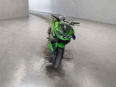 Kawasaki Ninja 400R 2012