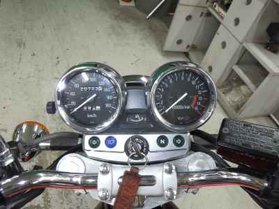 Kawasaki Zephyr 400 2010