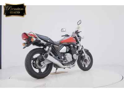 Kawasaki Zephyr 400 2010