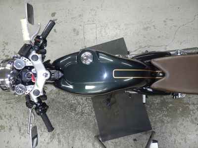 Yamaha SR400 2009