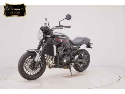 Kawasaki Z900RS 2023