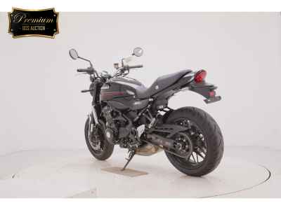 Kawasaki Z900RS 2023