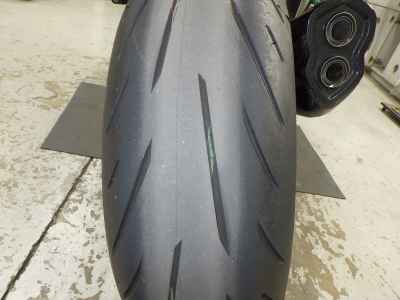 KTM 1290 Super Duke R 2021