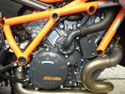 KTM 1290 Super Duke R 2021
