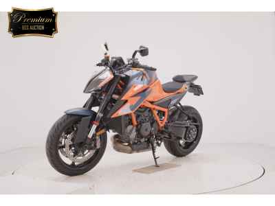 KTM 1290 Super Duke R 2021