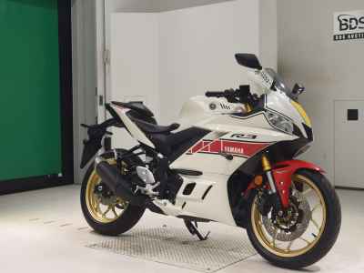 Yamaha YZF-R3 2022
