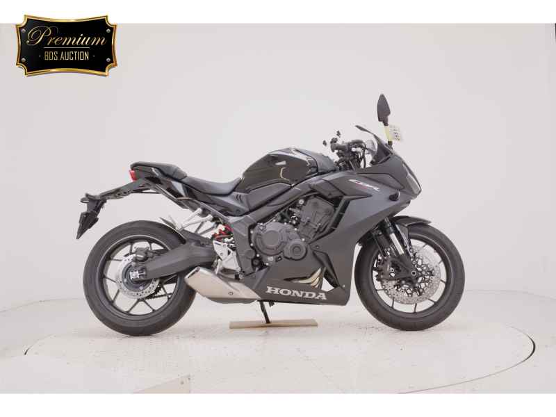 Honda CB650R 2023