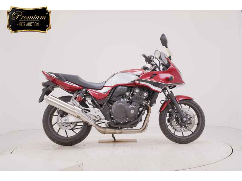 Honda CB400 Super Boldor 2020