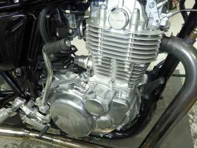 Yamaha SR400 2010