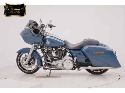 Harley-Davidson FLTRXS114 2021