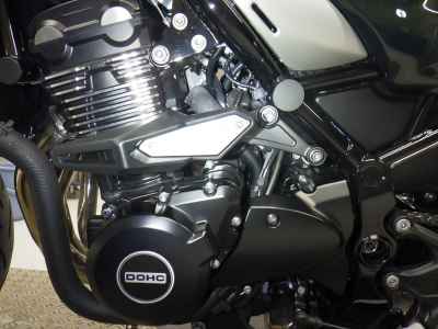 Kawasaki Z900RS 2024