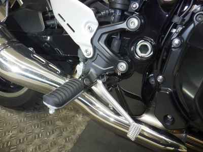 Kawasaki Z900RS 2024