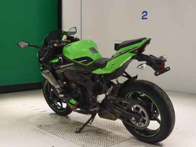 Kawasaki Ninja ZX-25R KRT 2020