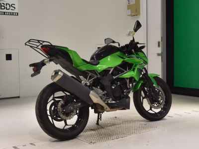 Kawasaki Z250SL 2016