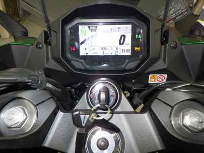 Kawasaki Ninja 1000SX 2023