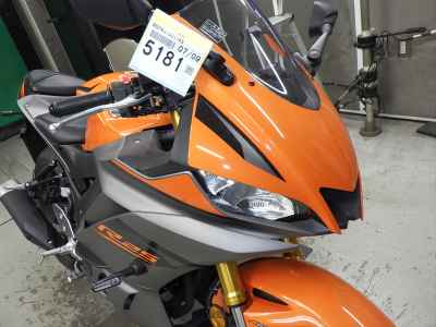 Yamaha YZF-R25 2022