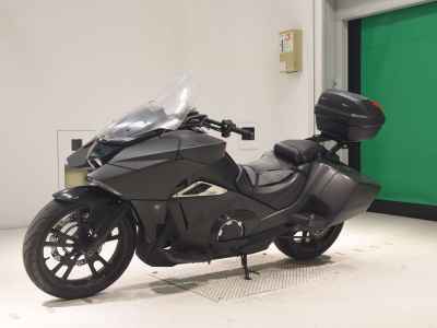 Honda NM4 Vultus 2015
