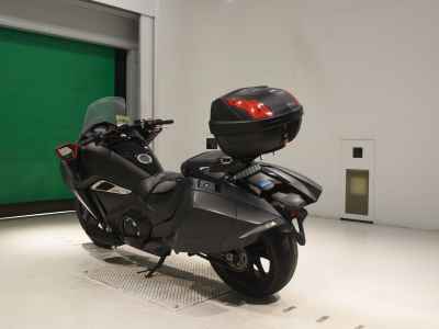 Honda NM4 Vultus 2015