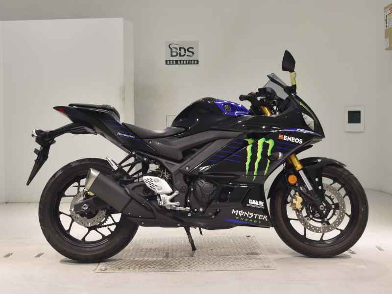 Yamaha YZF-R25 2020