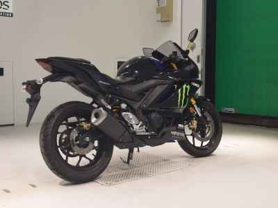 Yamaha YZF-R25 2020
