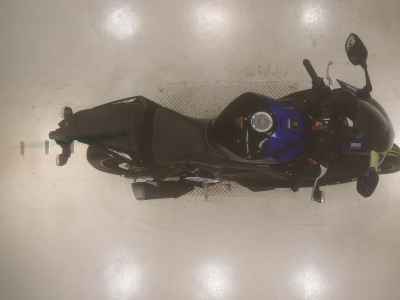 Yamaha YZF-R25 2020