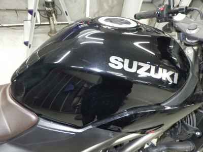 Suzuki SV650X 2022