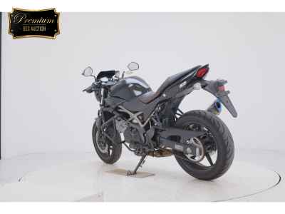 Suzuki SV650X 2022