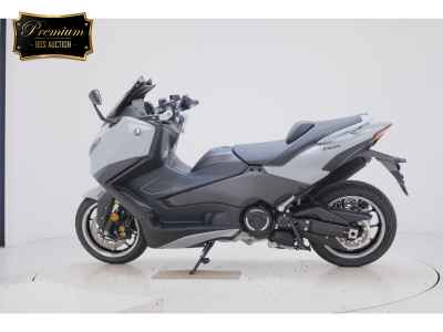 Yamaha TMAX 560T 2025