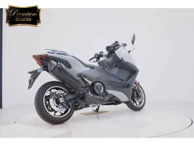 Yamaha TMAX 560T 2025