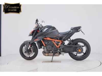 KTM 1290 Super Duke R 2020