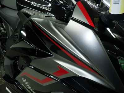 Kawasaki Ninja 1000SX 2025