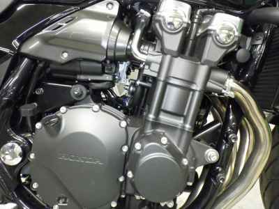 Honda CB1300SF 2025