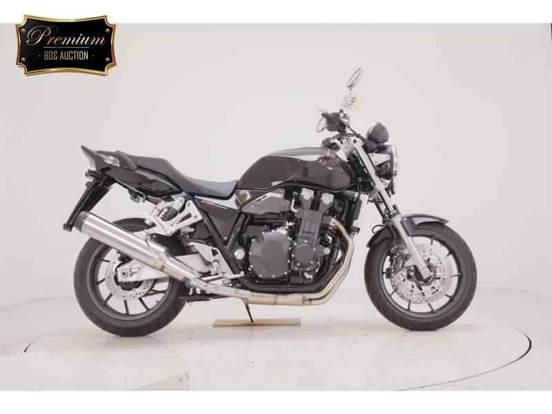 Honda CB1300SF 2025