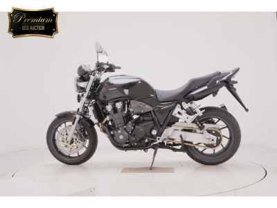 Honda CB1300SF 2025
