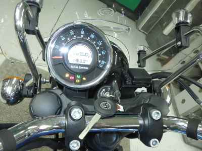 Royal Enfield Meteor 350 2023
