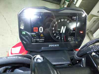 Ducati Streetfighter V4S 2022