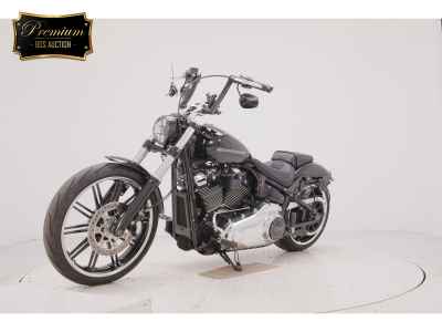 Harley-Davidson Breakout FXBRS114 2022