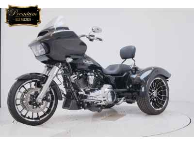 Harley-Davidson FLTRT114 2023