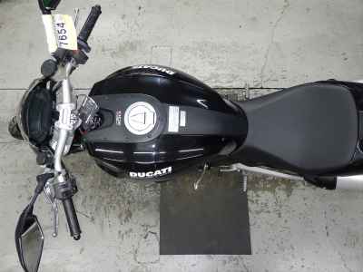 Ducati Monster 1100 2012