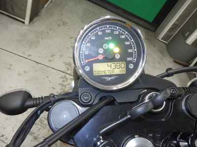Moto Guzzi V7 III Stone 2021