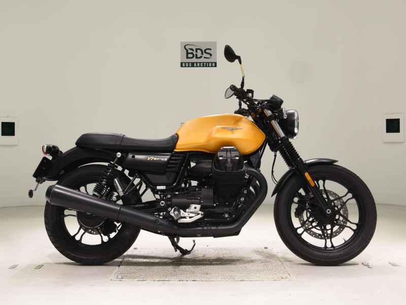Moto Guzzi V7 III Stone 2021