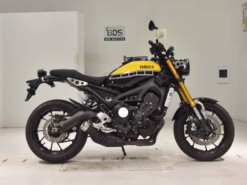 Yamaha XSR900 2016
