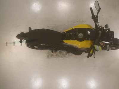 Yamaha XSR900 2016